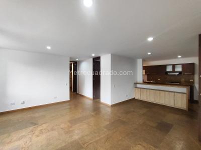 Apartamento de 2 alcobas en arriendo en Loma Del Escobero, Envigado, 90 m² · foto 5 de 17