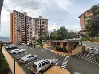 Apartamento de 2 alcobas en arriendo en Loma Del Escobero, Envigado, 90 m² · foto 9 de 17