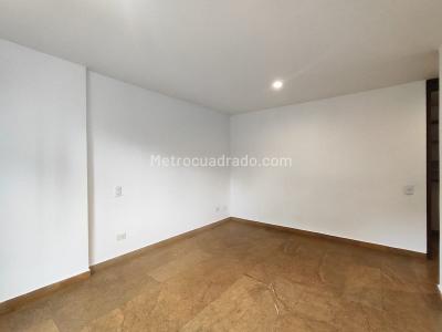 Apartamento de 2 alcobas en arriendo en Loma Del Escobero, Envigado, 90 m² · foto 14 de 17