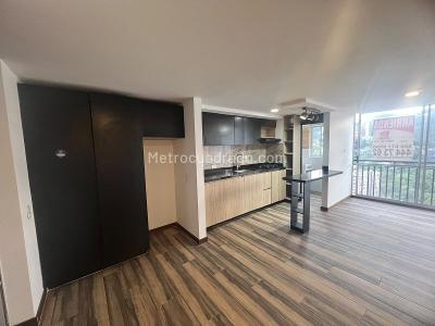 Apartamento de 3 alcobas en arriendo en La Doctora La Inmaculada, Sabaneta, 60 m² · foto 2 de 14