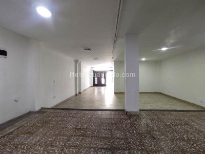 Local Comercial en Arriendo, Parque Envigado, Envigado