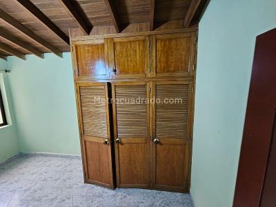 Casa en arriendo en Holanda, Sabaneta · foto 10 de 16