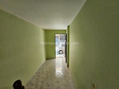 Casa en arriendo en Holanda, Sabaneta · foto 5 de 16