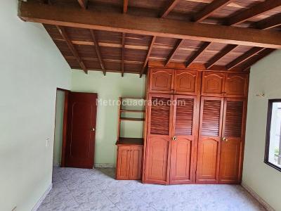 Casa en arriendo en Holanda, Sabaneta · foto 7 de 16