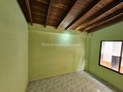 Casa en arriendo en Holanda, Sabaneta · foto 8 de 16