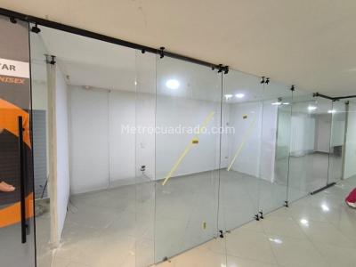 Retail space for rent in Calle Larga, Sabaneta