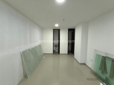 Retail space for rent in Calle Larga, Sabaneta