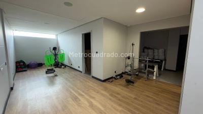 Casa de 4 alcobas en venta en Loma Del Escobero, Envigado, 1000 m² · foto 20 de 20