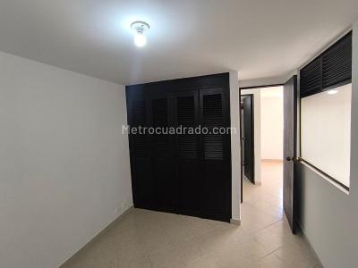 Apartamento en venta en El Portal, Envigado · foto 13 de 17
