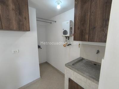 Apartamento en venta en El Portal, Envigado · foto 6 de 17