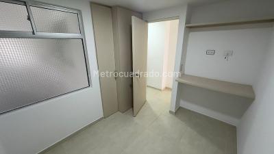 Apartamento de 2 alcobas en venta en Holanda, Sabaneta, 53 m² · foto 10 de 12