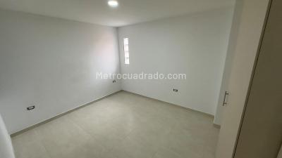Apartamento de 2 alcobas en venta en Holanda, Sabaneta, 53 m² · foto 11 de 12