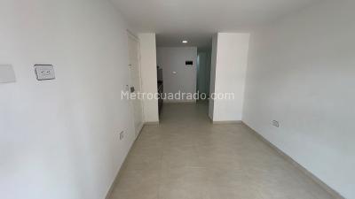 Apartamento de 2 alcobas en venta en Holanda, Sabaneta, 53 m² · foto 3 de 12