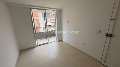 Apartamento de 2 alcobas en venta en Holanda, Sabaneta, 53 m² · foto 4 de 12
