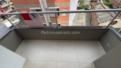 Apartamento de 2 alcobas en venta en Holanda, Sabaneta, 53 m² · foto 5 de 12