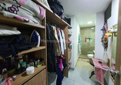 Apartamento en venta en La Floresta, Medellín · foto 14 de 20