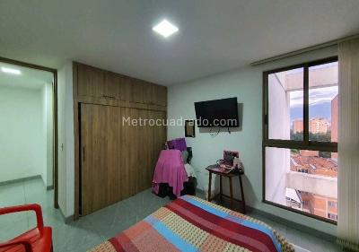 Apartamento en venta en La Floresta, Medellín · foto 17 de 20