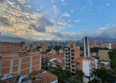 Apartamento en venta en La Floresta, Medellín · foto 20 de 20