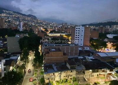 Apartamento en venta en La Floresta, Medellín · foto 8 de 20