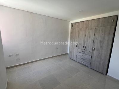 Apartamento en venta en San Antonio De Prado, Medellín · foto 3 de 5