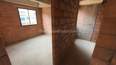 Apartamento en venta en San Antonio De Prado, Medellín · foto 7 de 12