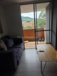 Apartamento en venta en Fatima, Itagüí · foto 3 de 9