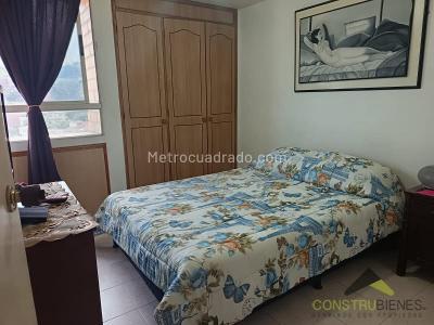 Apartamento en venta en Boston, Medellín · foto 10 de 12