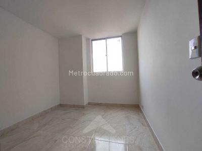 Apartamento de 3 alcobas en venta en Maria Auxiliadora, Sabaneta, 60 m² · foto 9 de 17