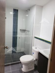 Apartaestudio en venta en Maria Auxiliadora, Sabaneta, 46 m² · foto 11 de 12