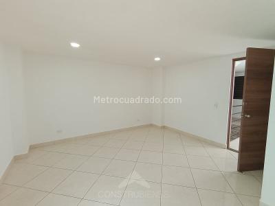 Apartaestudio en venta en Maria Auxiliadora, Sabaneta, 46 m² · foto 3 de 12