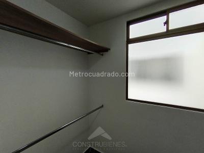 Apartaestudio en venta en Maria Auxiliadora, Sabaneta, 46 m² · foto 9 de 12