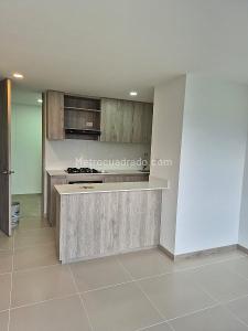 Apartamento en venta en Simon Bolivar, Itagüí · foto 2 de 17