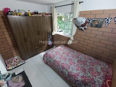 Casa de 5 alcobas en venta en La Florida, Sabaneta, 100 m² · foto 10 de 20