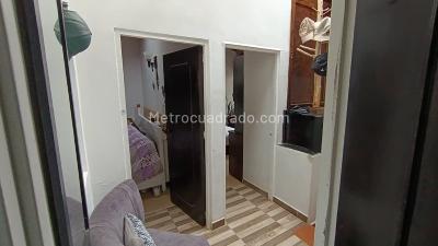 Casa de 3 alcobas en venta en La Florida, Sabaneta, 88 m² · foto 11 de 20