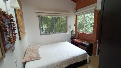 Casa de 3 alcobas en venta en La Florida, Sabaneta, 88 m² · foto 15 de 20