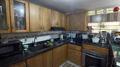 Casa de 3 alcobas en venta en La Florida, Sabaneta, 88 m² · foto 3 de 20