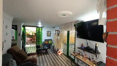 Casa de 3 alcobas en venta en La Florida, Sabaneta, 88 m² · foto 5 de 20