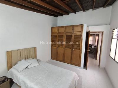 Apartamento de 3 alcobas en venta en Restrepo Naranjo, Sabaneta, 88 m² · foto 14 de 16