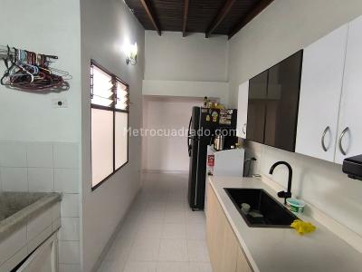 Apartamento de 3 alcobas en venta en Restrepo Naranjo, Sabaneta, 88 m² · foto 4 de 16