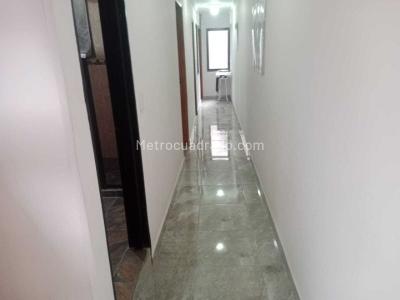 Apartamento de 4 alcobas en venta en Restrepo Naranjo, Sabaneta, 110 m² · foto 5 de 19