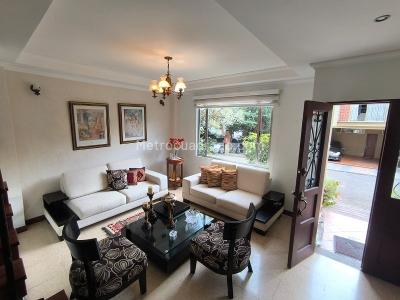 Casa de 5 alcobas en venta en Las Lomitas, Sabaneta, 233 m² · foto 6 de 20