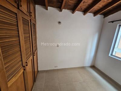 Apartamento de 3 alcobas en venta en Paso Ancho, Sabaneta, 92 m² · foto 10 de 19