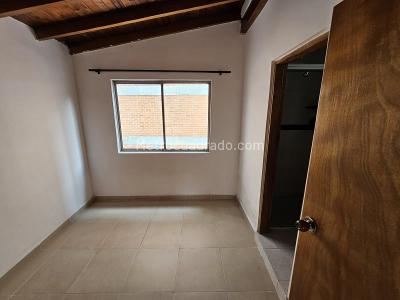 Apartamento de 3 alcobas en venta en Paso Ancho, Sabaneta, 92 m² · foto 13 de 19