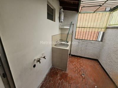 Apartamento de 3 alcobas en venta en Paso Ancho, Sabaneta, 92 m² · foto 6 de 19