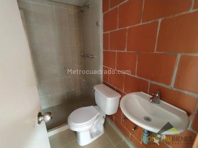 Apartamento en venta en Robledo, Medellín · foto 5 de 12