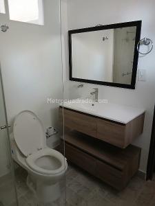 Casa de 4 alcobas en venta en San Joaquin, Sabaneta, 157 m² · foto 11 de 20