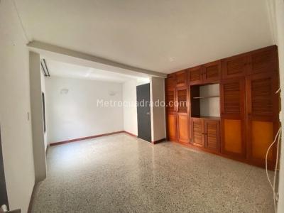 Casa de 4 alcobas en venta en San Joaquin, Sabaneta, 157 m² · foto 13 de 20