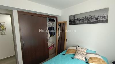 Apartamento de 2 alcobas en venta en Loma Linda, Sabaneta, 65 m² · foto 13 de 17