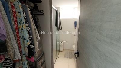 Apartamento de 2 alcobas en venta en Loma Linda, Sabaneta, 65 m² · foto 17 de 17