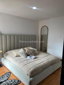 Apartamento de 2 alcobas en venta en Loma Linda, Sabaneta, 72 m² · foto 11 de 20